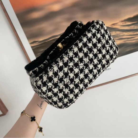 Authentic Chanel Handbag - Picture 12 of 16